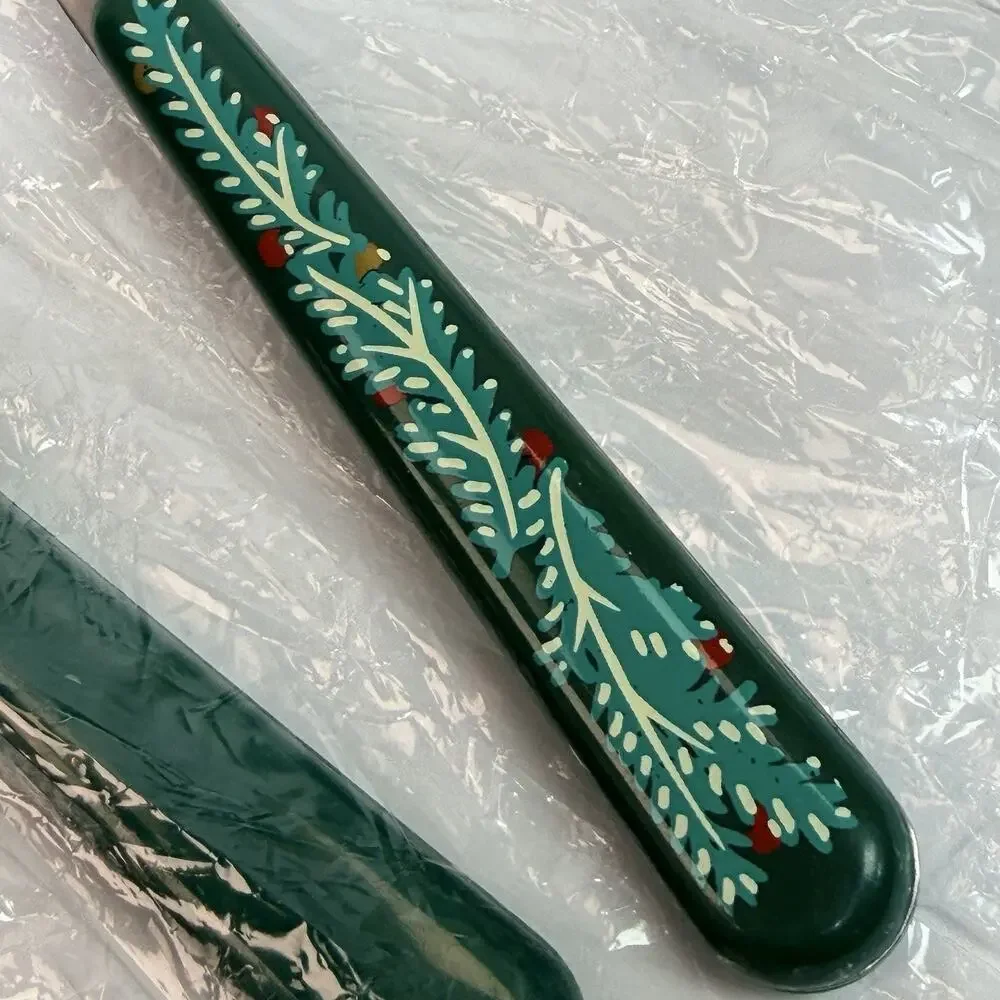 Set 4 Vtg Oneida Table Soup Spoon Christmas Green Garland Stainless Flatware